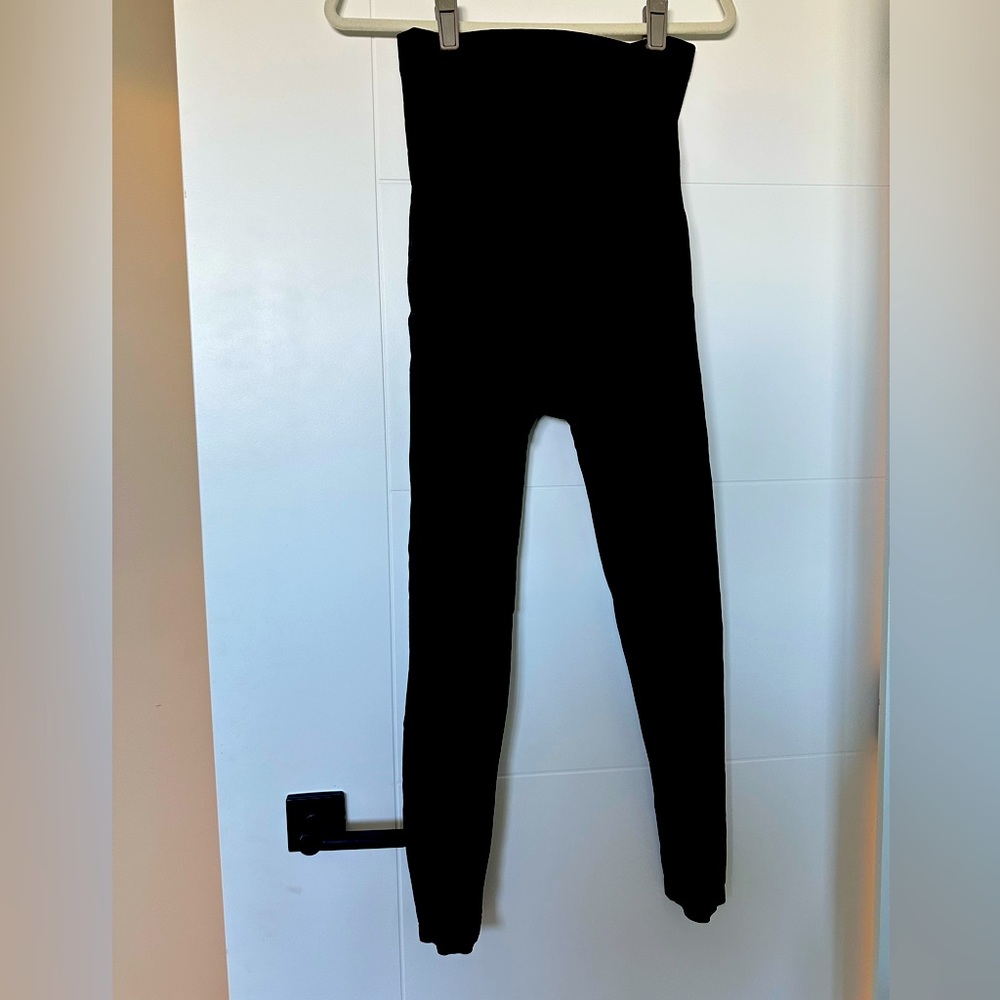 Isabel black opaque footless leggings (size large)